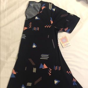 NWT LuLaRoe Perfect T